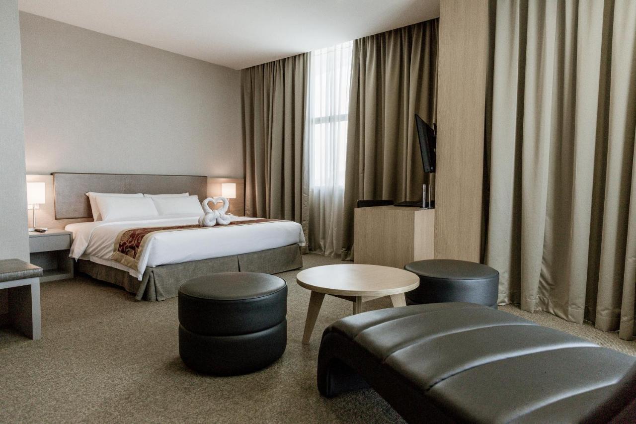 Hotel N°5 Kota Kinabalu Kültér fotó
