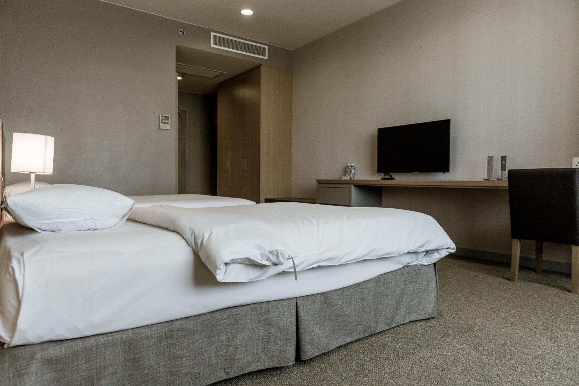Hotel N°5 Kota Kinabalu Kültér fotó