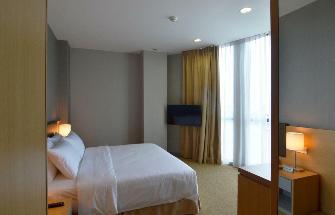 Hotel N°5 Kota Kinabalu Kültér fotó